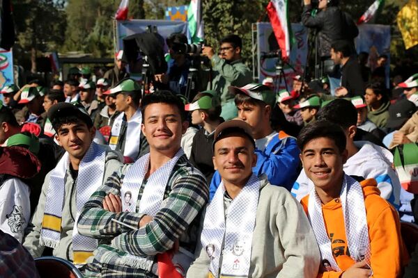 افتتاحیه ملی اردوی راهیان نور همزمان با گرامیداشت روز نوجوان و هفته بسیج دانش‌آموزی در گلزار شهدای تهران