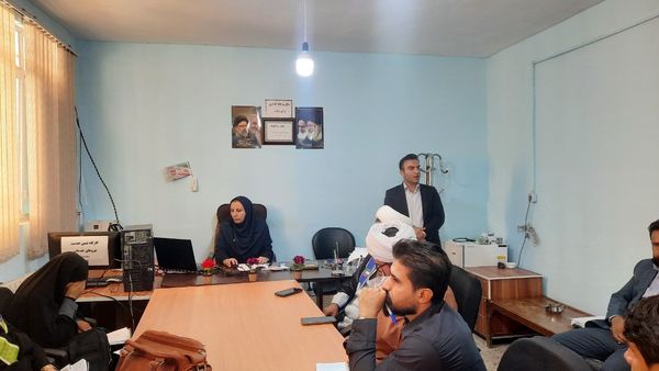 کارگاه توانمندسازی مربیان پرورشی در لوداب 