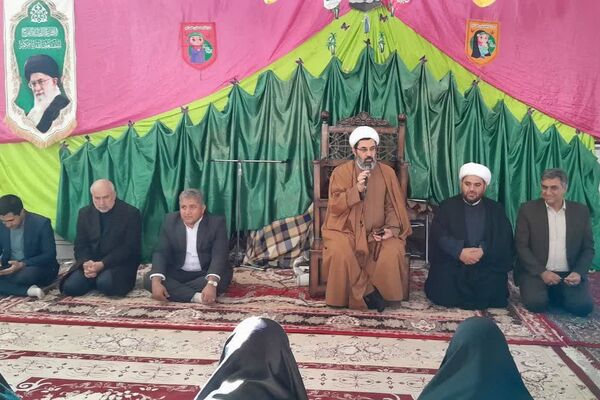 اعتکاف دانش‌آموزی در شهرستان اسلام آباد غرب 