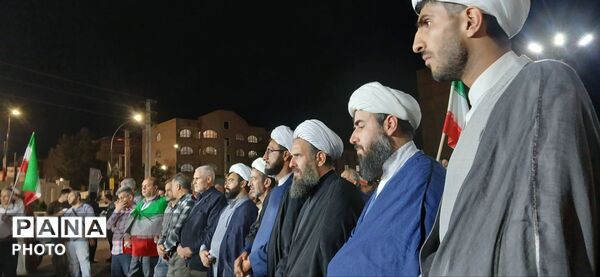 هفتاد و ششمین اجتماع مردم مهستان در میدان شهرداری 