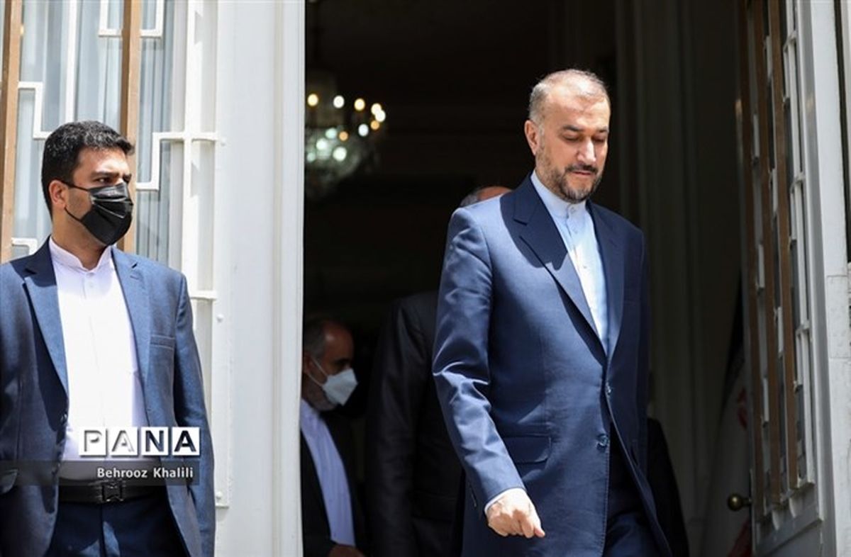 معاون وزیر امور خارجه ویتنام با امیرعبداللهیان دیدار کرد
