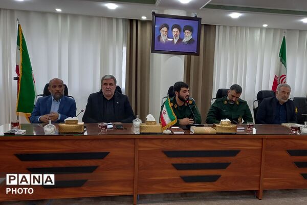 جلسه هم اندیشی با مدیران مدارس چهاردانگه