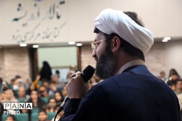 اختتامیه پویش بزرگ کتابخوانی «فرمانده سری»