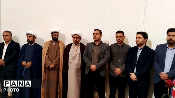 عطر افشانی مزار شهدای مسجد جامع شهر کلات