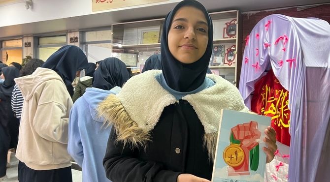 اجرای طرح «10 دقیقه‌ای شو» در دبیرستان تیمسار فلاحی ناحیه 1 کرج 