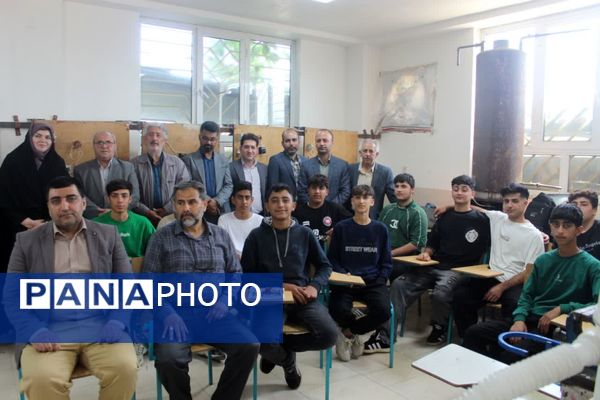 بانگ سپاس معلم در مدارس گلوگاه 