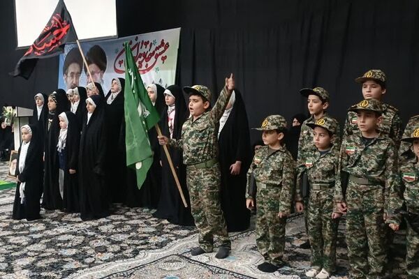 مراسم چهلمین روز شهادت رهبر انقلاب در لالجین برگزار شد