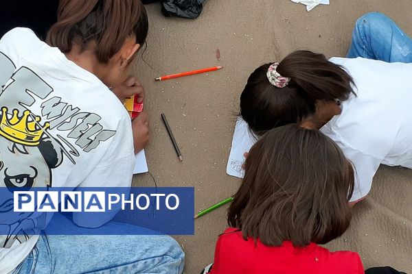  مراسم ختم دعای عرفه کنار مزار شهدای گمنام نسیم شهر 