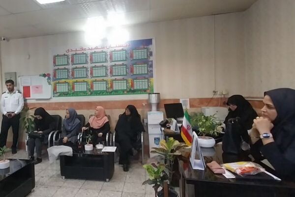 اجرای طرح «همیار پلیس» در دبستان شهید مجید مجیدی ناحیه دو شهرری 
