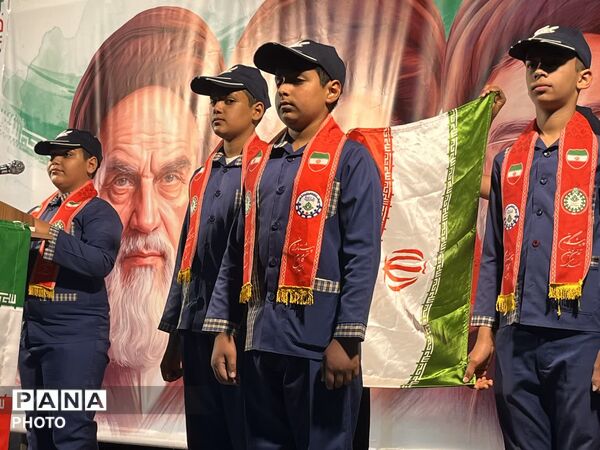 اجتماع دانش آموزان پیشتاز سازمان دانش آموزی در ابرکوه