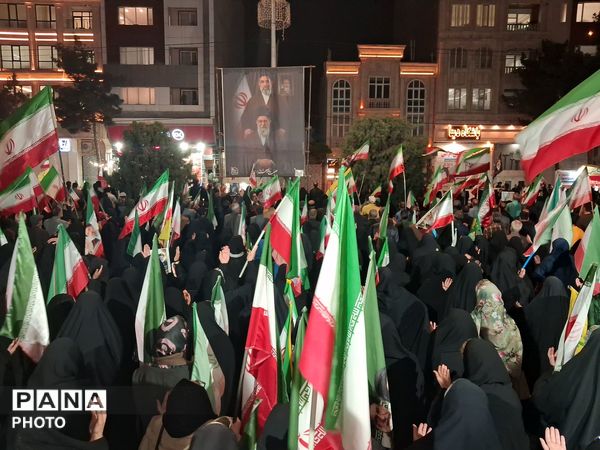 جان فدای های ایران  در کف خیابان های نیشابور