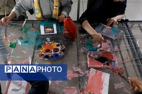 برگزاری اردوی تمشک با حضور دانش‌آموزان ناحیه یک شهرری در کانون امام خمینی(ره)