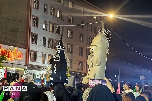 حضور 26 زوج جوان در اجتماعات شبانه و گلباران کردن مزار شهدا