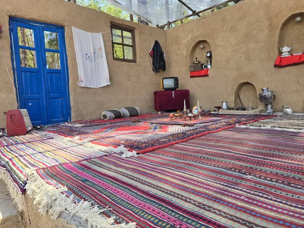 خانه سنتی میزبان مسافران نوروزی در نی‌ریز