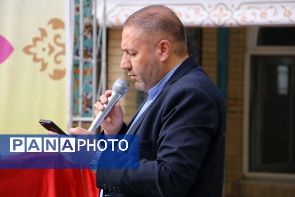 برگزاری با شکوه نماز عید فطر در صفادشت ملارد 