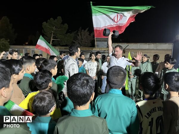جشن ولادت امام رضا (ع) در دبستان پسرانه سیدالشهدا(ع)