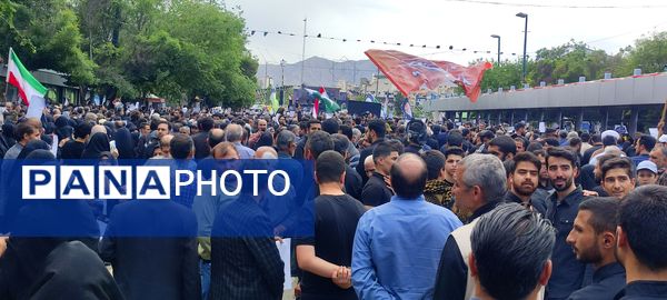 بدرقه‌ای با عزت 