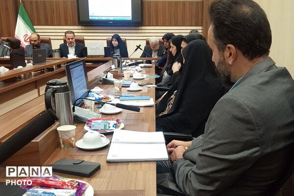 برپایی کمیته علمی اجرایی طرح ملی نماد در ناحیه دو شهرری 
