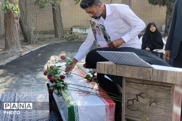 زنگ مهر و ایثار در مدرسه شاهد نصرت 