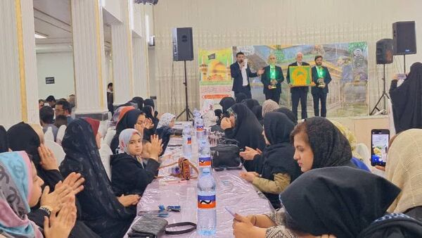 ضیافت افطاری در تالار نور یزد
