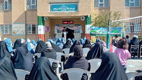 نواختن زنگ مهر و آغاز سال تحصیلی جدید در شهرستان کمیجان