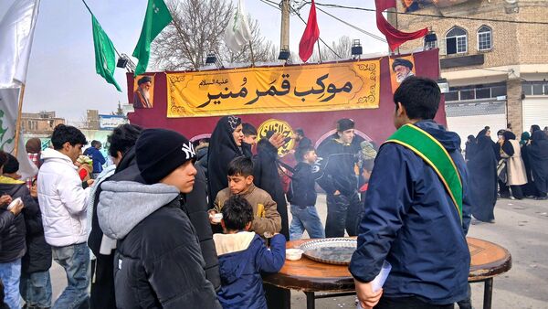 همایش بزرگ پیاده‌روی خانوادگی به مناسبت دهه فجر در شهرک سیدجمال‌الدین نظرآباد