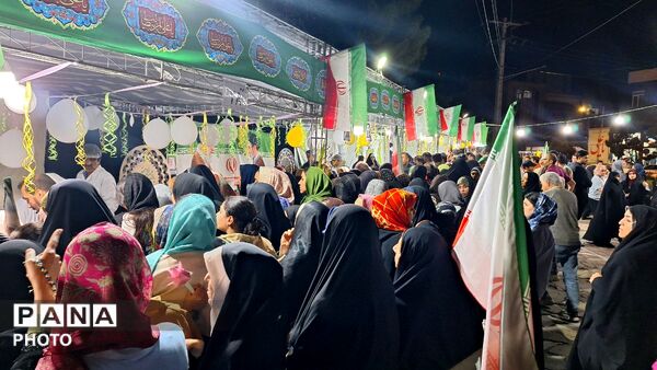جشن عید غدیر در میدان دانشجو به همت آموزش و پرورش ناحیه ۶ مشهد