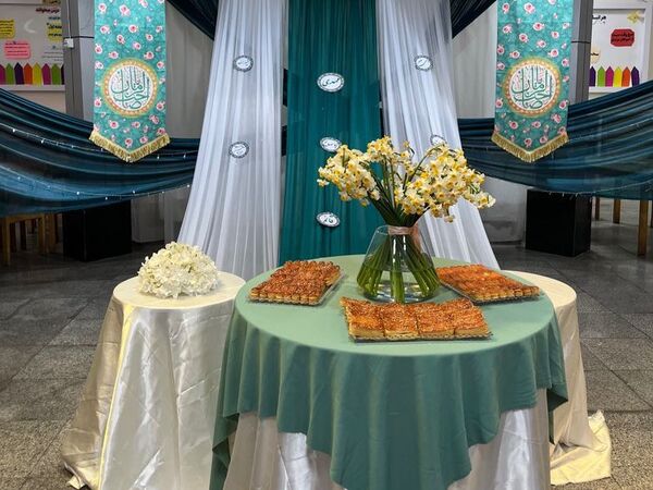 دبستان آرمینه مصلی نژاد در آستانه نیمه شعبان 