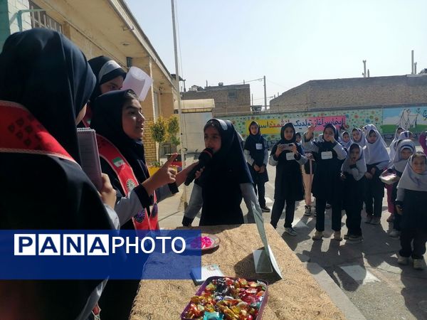 سه‌شنبه‌های مهدوی در دبستان ناهید نخودی 