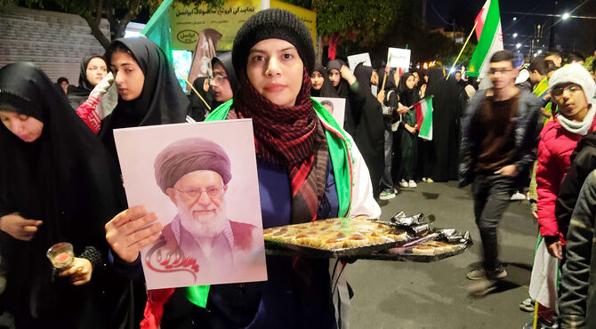 پیمان دانش‌آموزان بابلسری با شهدای شجره طیبه میناب