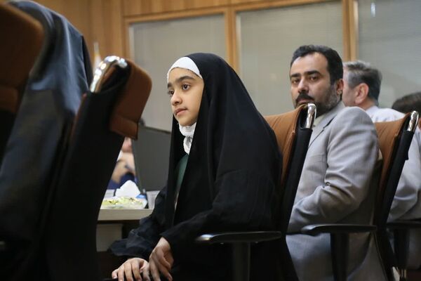 تقدیر از ۳۷ نفر از فرزندان همکاران سازمان ساماندهی مشاغل شهری