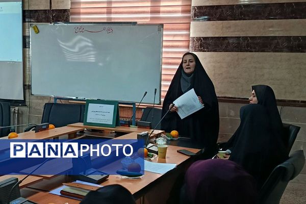 رونمایی از بسته «ایرانمون» و تشریح شیوه‌نامه‌های جدید پرورشی در فیروزکوه