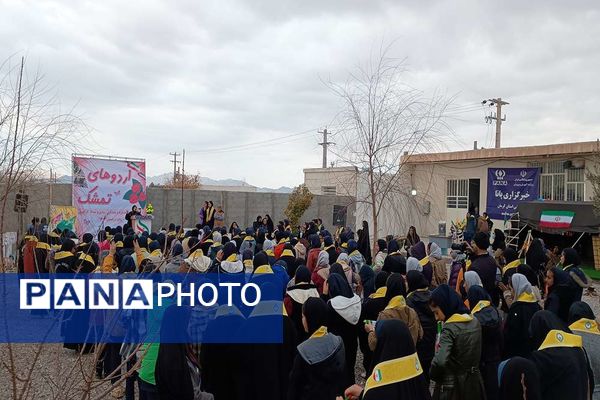 روستای دارستان میزبان اردوی «طرح تمشک»