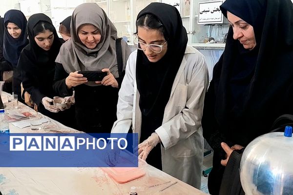 هیجان تجربه و یادگیری با نواخته شدن زنگ آزمایشگاه در بهشت آیین