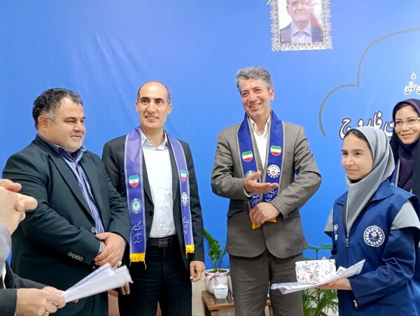 نشست مدیر آموزش و پرورش فاروج با دانش‌آموز خبرنگاران پانا
