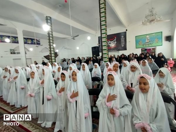 جشن تکلیف دختران کلاس سوم در روستای سعدالدین شهرستان خلیل آباد