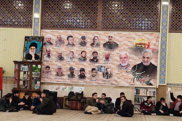 مراسم معنوی اعتکاف دانش‌آموزی(پسران) در مساجد کرمانشاه