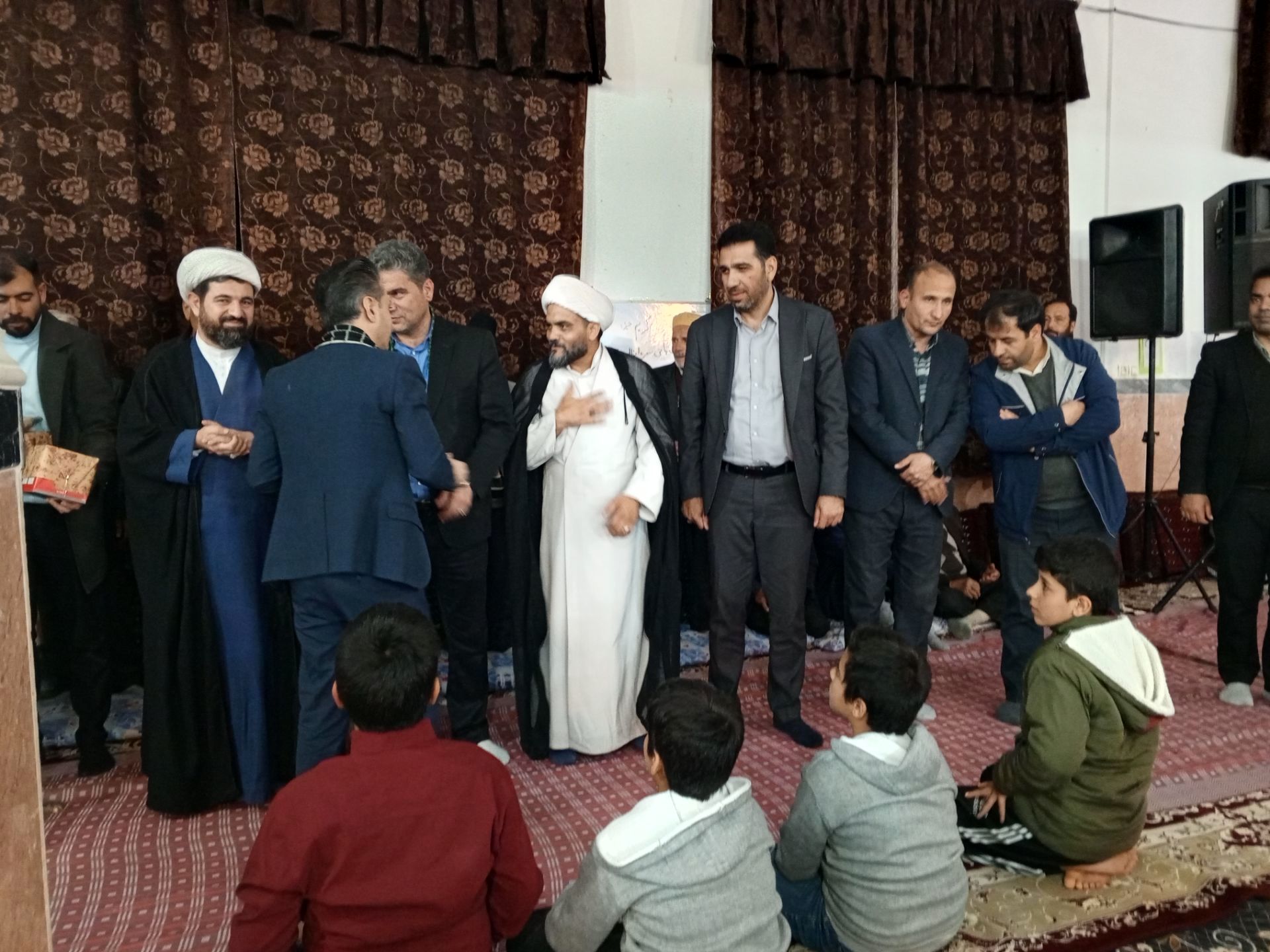 محفل انس با قرآن کریم در مسجد جامع تیتکانلو