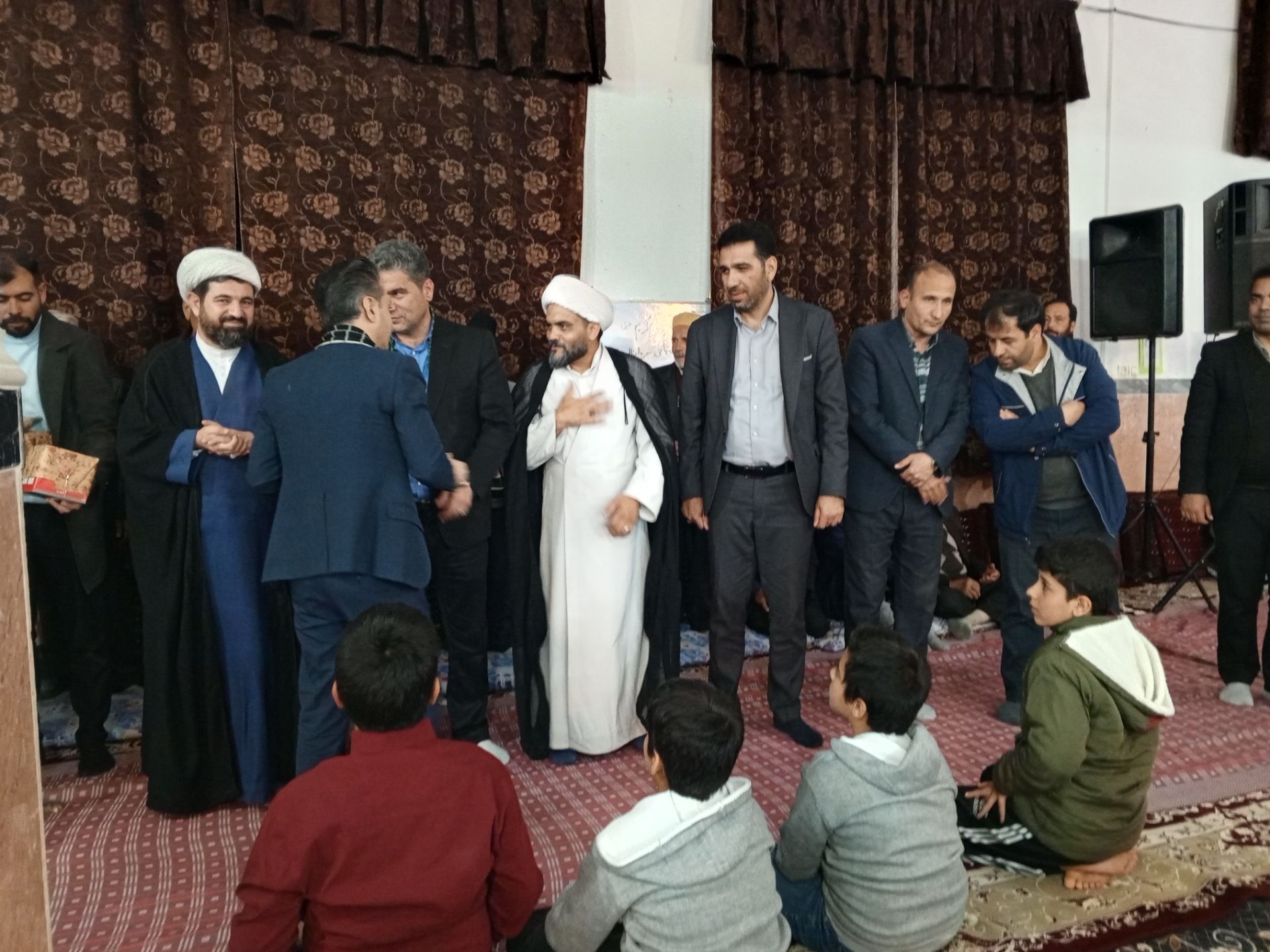 محفل انس با قرآن کریم در مسجد جامع تیتکانلو