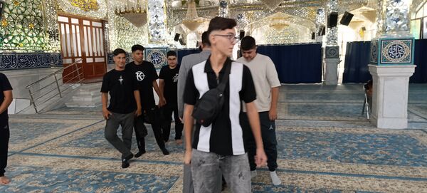 بدرقه دانش‌آموزان اعزامی به پیاده‌روی اربعین 