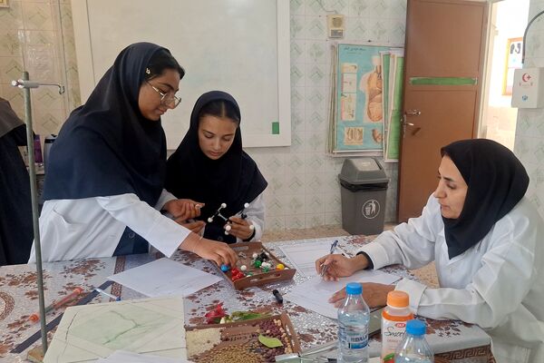 جشنواره خوارزمی فرصتی برای کشف استعدادهای دانش‌آموزان 