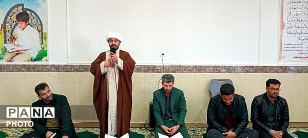 مدرسه شهید صادقی، میزبان دانش آموزان روزه دار در محفل نورانی قرآن