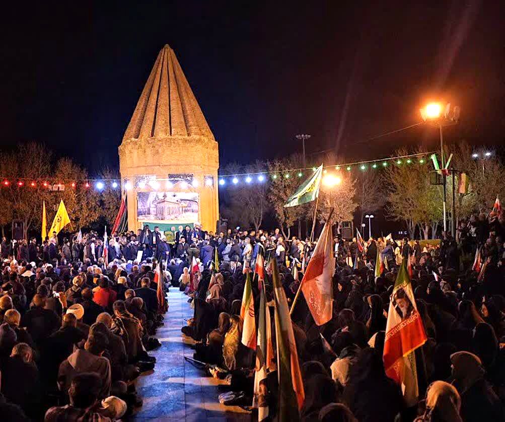 ای چراغ عرشیان، خورشید رخسار شما