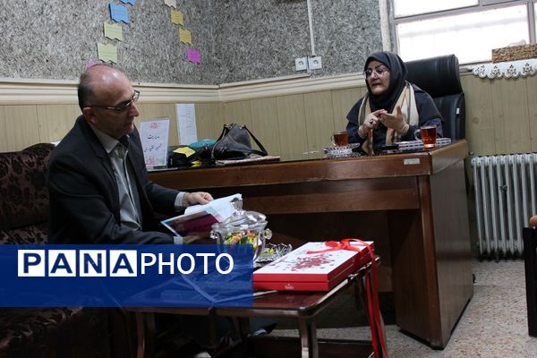 بازدید معاون پرورشی آموزش‌وپرورش ورامین از مدارس در هفته فرهنگی‌هنری «ماها»