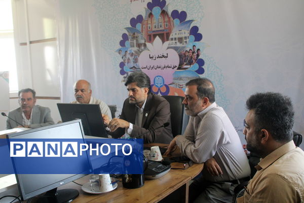 نشست خبری مدیرکل نوسازی مدارس استان بوشهر 