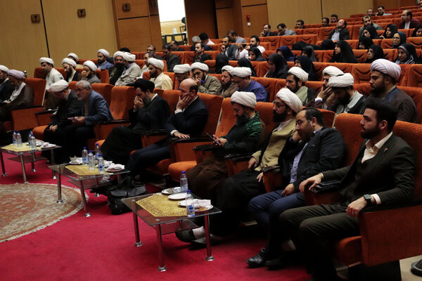 نشست تبیینی محور مقاومت در تبریز