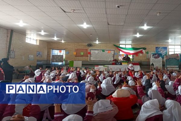 گرامیداشت حماسه ۹ دی در دبستان نوریه شهرستان جیرفت