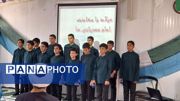 برگزاری جشن ولادت امام رضا و دهه کرامت در هنرستان شهید دیواندری سبزوار
