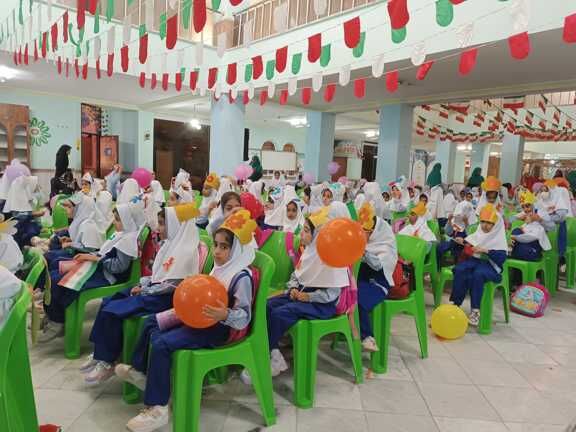 آغاز فصل شکوفه ها در بندرعباس 