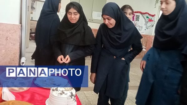 جادوی عددها در جشنواره ریاضی دبیرستان گلشن آزادی